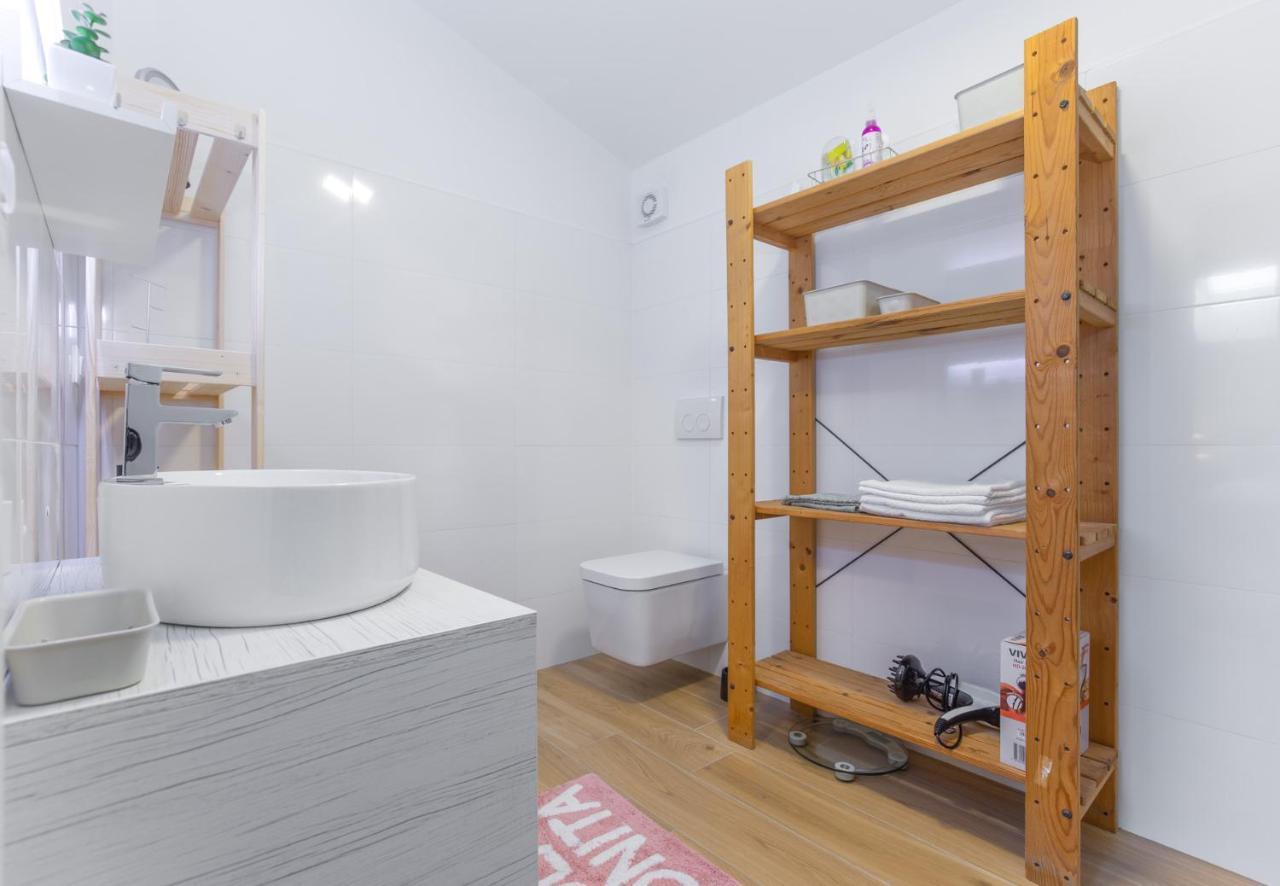 Apartmani Lucija Пореч Экстерьер фото